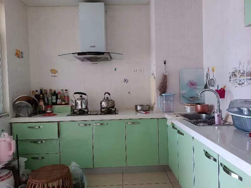 3室2廳1陽臺 城市景苑廚房