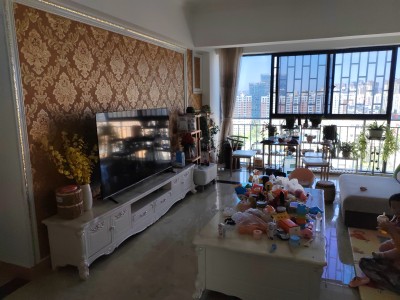 3室2廳1陽臺 都市名典