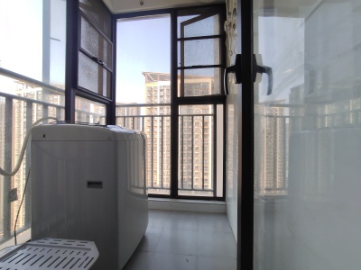 2室2廳2陽臺 金科陽光里