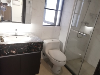 3室2廳2陽(yáng)臺(tái) 恒大云報(bào)華府