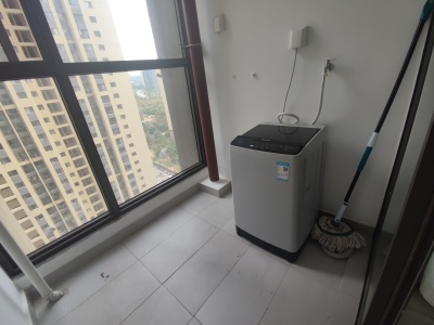 3室2廳2陽臺 俊發(fā)城薔薇苑