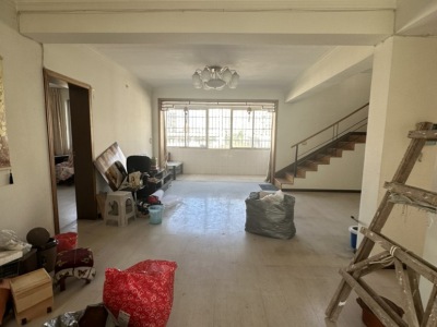 4室2廳2陽臺 鑫龍小區(qū)北區(qū)