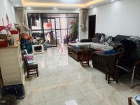 4室2廳2陽臺(tái) 未名城A3客廳