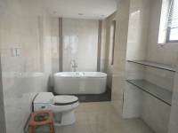 5室3廳2陽臺(tái) 海韻楓丹別墅客廳