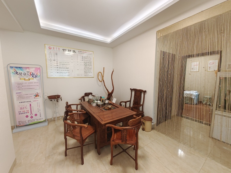 2室2廳1陽(yáng)臺(tái) 金江小區(qū)融苑餐廳