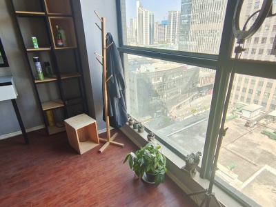 2室1廳1陽臺(tái) 欣都龍城