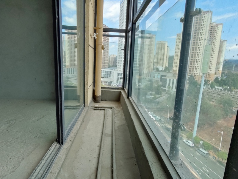 3室2廳1陽(yáng)臺(tái) 中建龍熙壹號(hào)D區(qū)其他