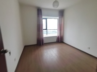 4室2廳3陽(yáng)臺(tái) 天怡峰景臥室