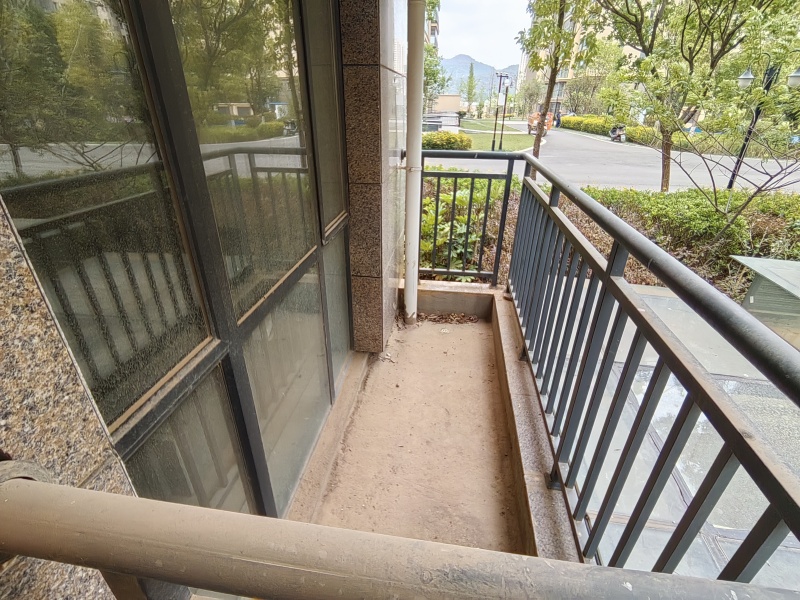 中建龙熙壹号二期阳台