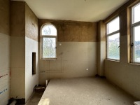 5室2廳3陽(yáng)臺(tái) 東鳴佳苑別墅臥室