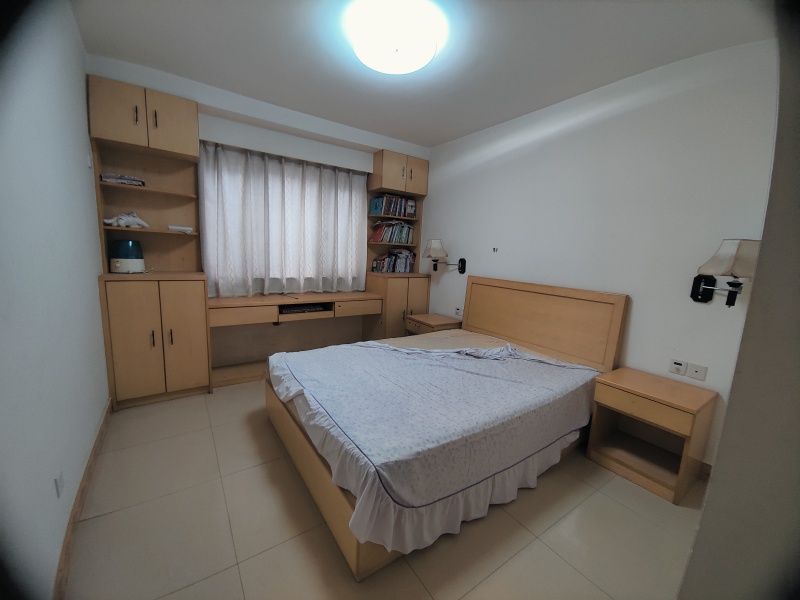 3室2廳2陽臺 世紀城玉春苑臥室