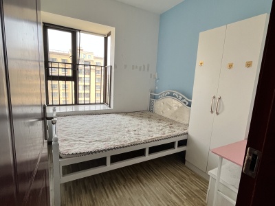 3室2廳2陽臺 盛泰公園盛世臥室