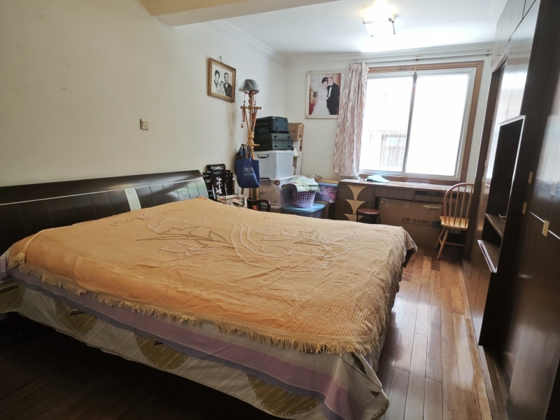 3室2廳2陽臺 桃源花園臥室