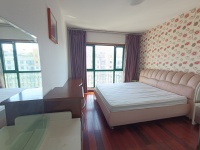 5室2廳2陽臺 世紀(jì)城元春苑臥室