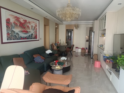 4室2廳1陽臺(tái) 江東境界