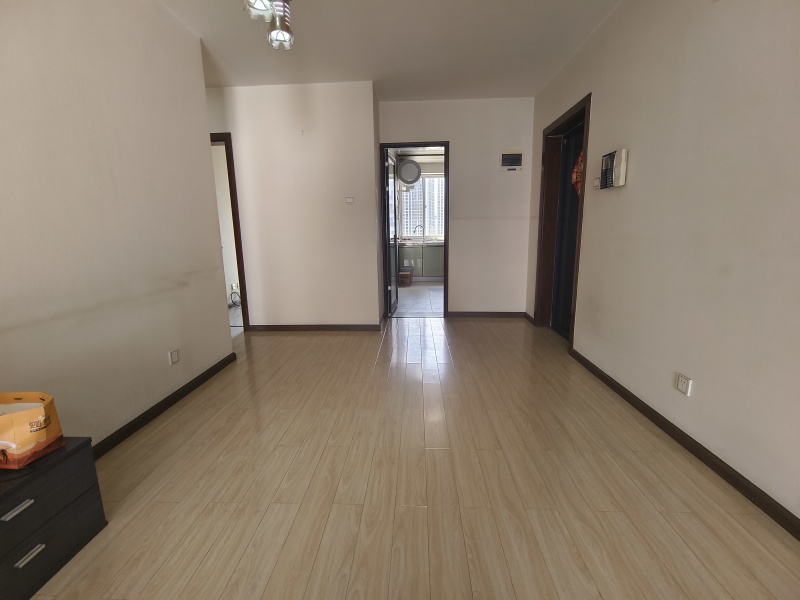 3室2廳1陽臺(tái) 云南映象C區(qū)餐廳