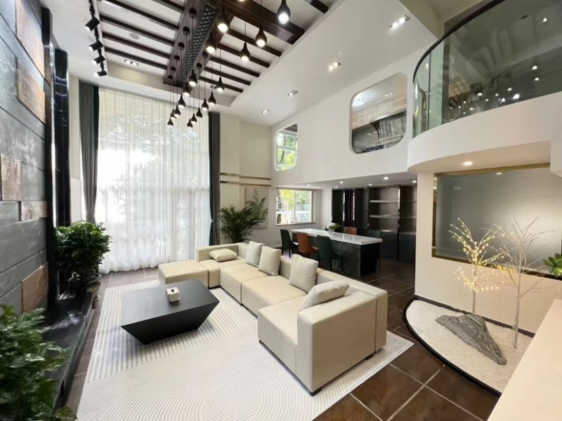 9室2廳5陽臺 海韻楓丹別墅客廳