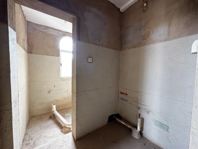 5室2廳3陽(yáng)臺(tái) 東鳴佳苑別墅衛(wèi)生間