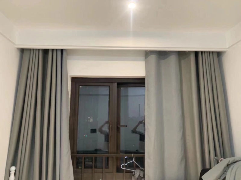 1室1厅1阳台 中海云著公寓阳台