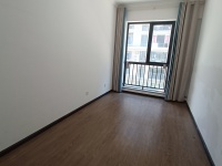 4室2廳2陽臺(tái) 萬科銀海泊岸瀾庭臥室