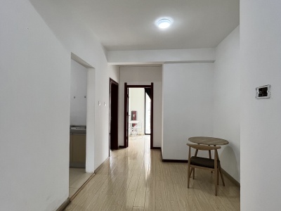 3室2廳2陽臺 盛泰公園盛世客廳