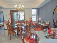 4室2廳2陽臺 東岸紫園別墅客廳