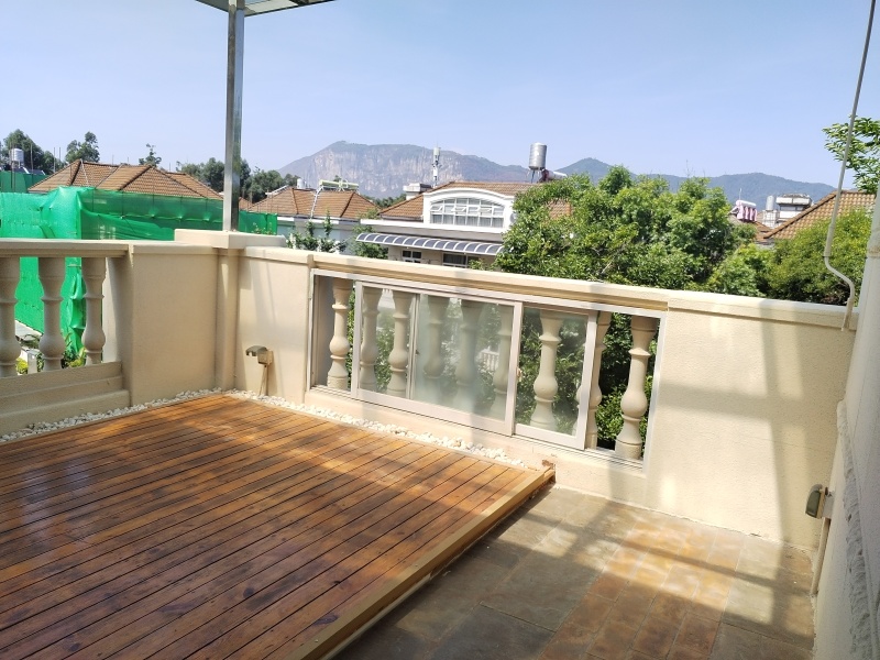 9室2廳5陽臺 海韻楓丹別墅戶型圖