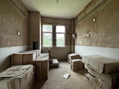 5室2廳3陽(yáng)臺(tái) 東鳴佳苑別墅廚房