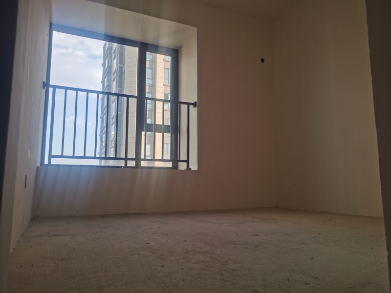 3室2廳1陽(yáng)臺(tái) 山海灣書房