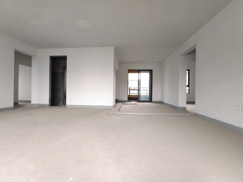 4室2廳2陽臺 北大資源頤和1898一期客廳