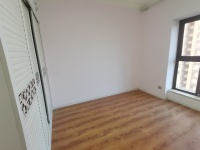 4室2廳2陽臺 俊發(fā)盛唐城臥室