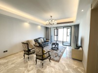 4室2廳2陽(yáng)臺(tái) 俊發(fā)逸天峰客廳