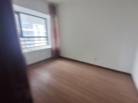 4室2廳3陽(yáng)臺(tái) 天怡峰景臥室