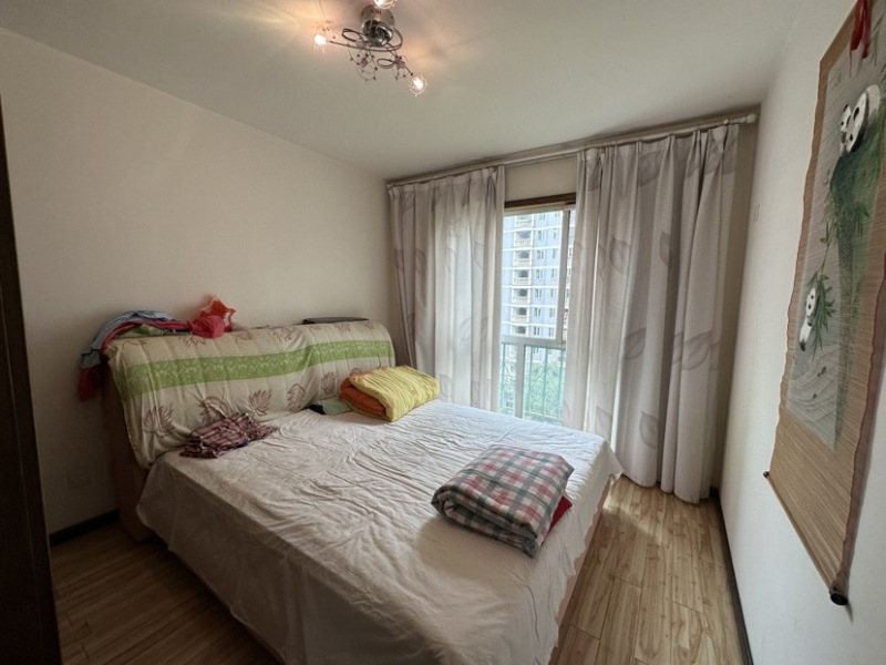 3室2廳2陽(yáng)臺(tái) 世紀(jì)城玉春苑其他