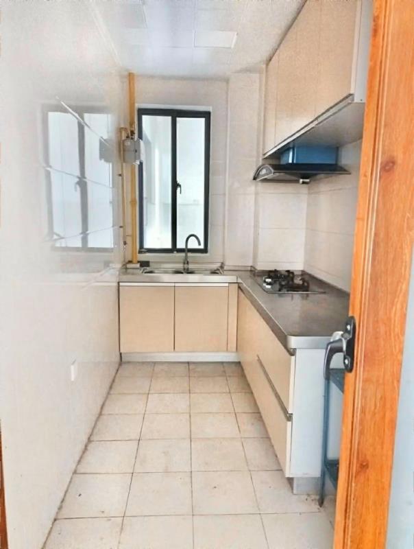 2室2廳1陽(yáng)臺(tái) 實(shí)力壹方城廚房