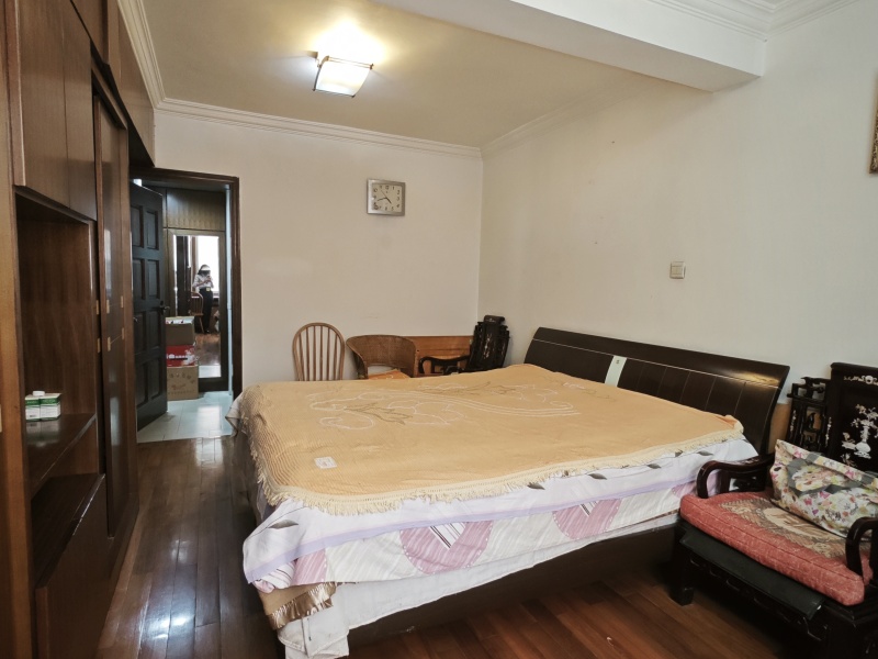 3室2廳2陽臺 桃源花園臥室