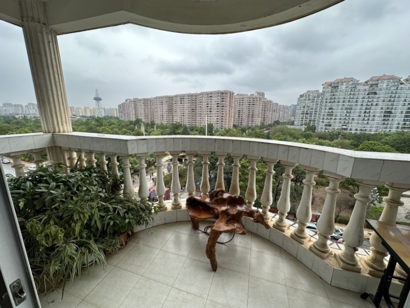 3室2廳2陽(yáng)臺(tái) 世紀(jì)城玉春苑其他