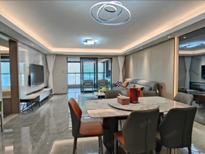 4室2廳2陽臺(tái) 山海灣8號(hào)