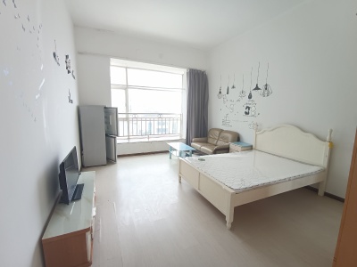 1室1廳1陽臺 東方上城