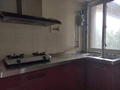 3室2廳1陽(yáng)臺(tái) 怡芳苑