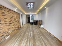 3室2廳2陽臺 綠地香樹花城餐廳