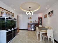 3室2廳1陽(yáng)臺(tái) 未名城A2餐廳