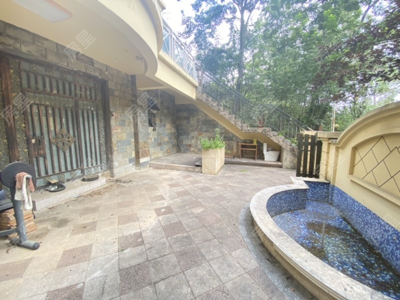 6室3廳4陽臺 云嶺天驕別墅自家花園