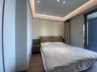 3室2廳1陽(yáng)臺(tái) 山海灣8號(hào)臥室