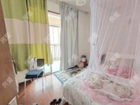 5室3廳3陽(yáng)臺(tái) 馨安苑臥室