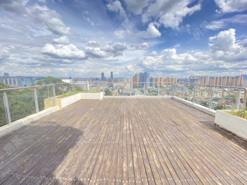 6室3廳4陽臺 云嶺天驕別墅自家花園