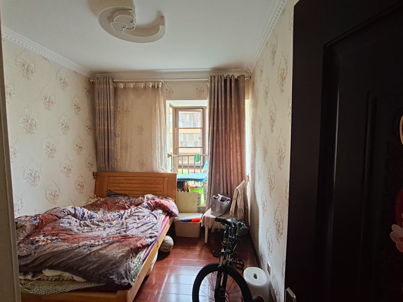 3室2廳1陽臺 翠逸園臥室