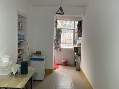 3室1廳2陽臺 水泵廠宿舍