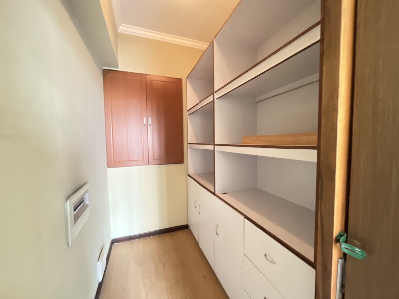 4室2廳2陽臺 江東花城臥室