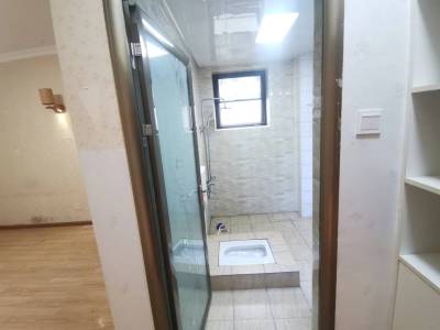 3室2廳2陽臺(tái) 潤城二區(qū)